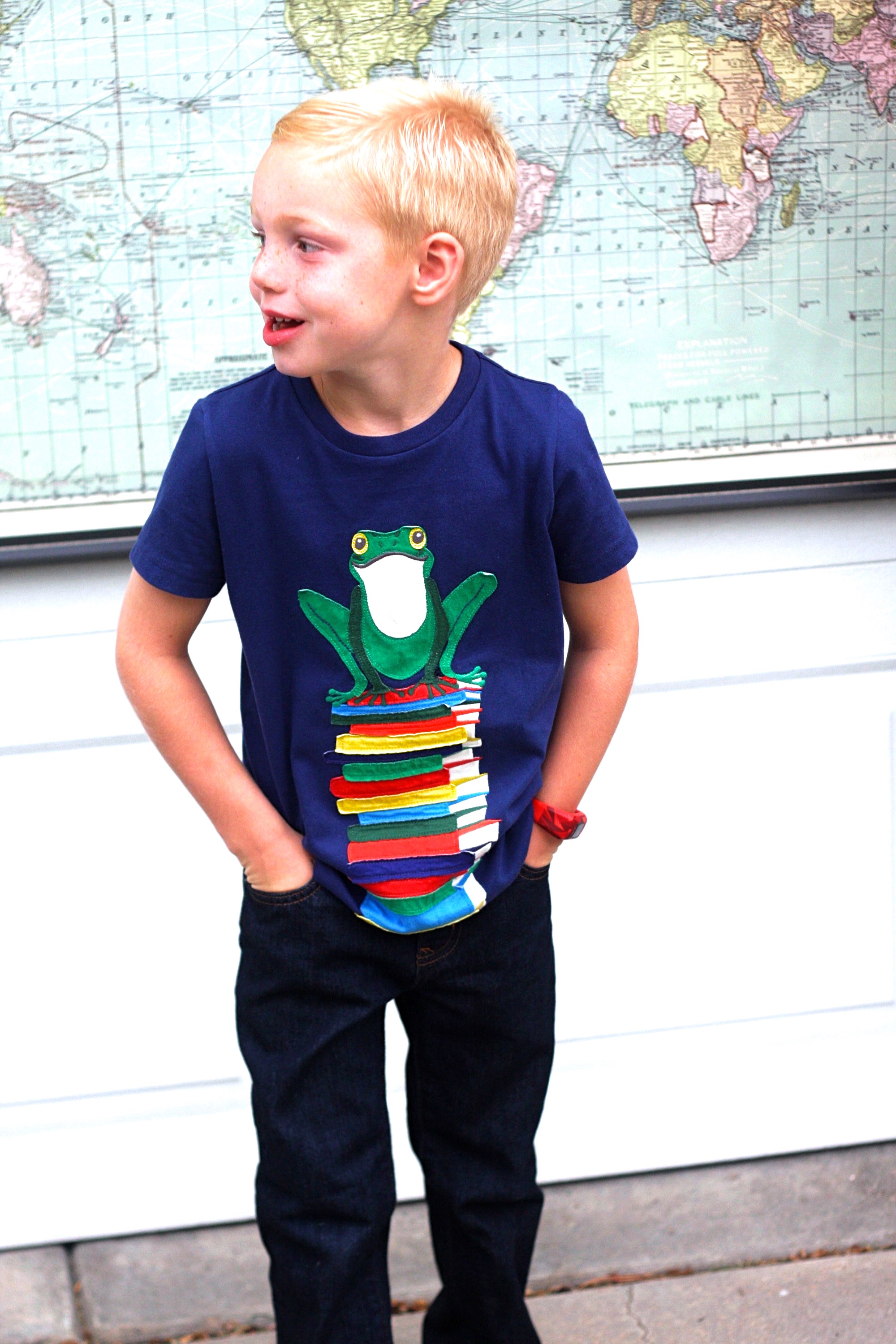 Nebraska Motherhood + Fashion blogger, Leslie of Tiny Stampede shares boys graphic tees, paired with classic jeans. Styles from Nordstrom | Mini Boden | Tea Collection | Bloomingdales | Saks Fifth Avenue | Amazon