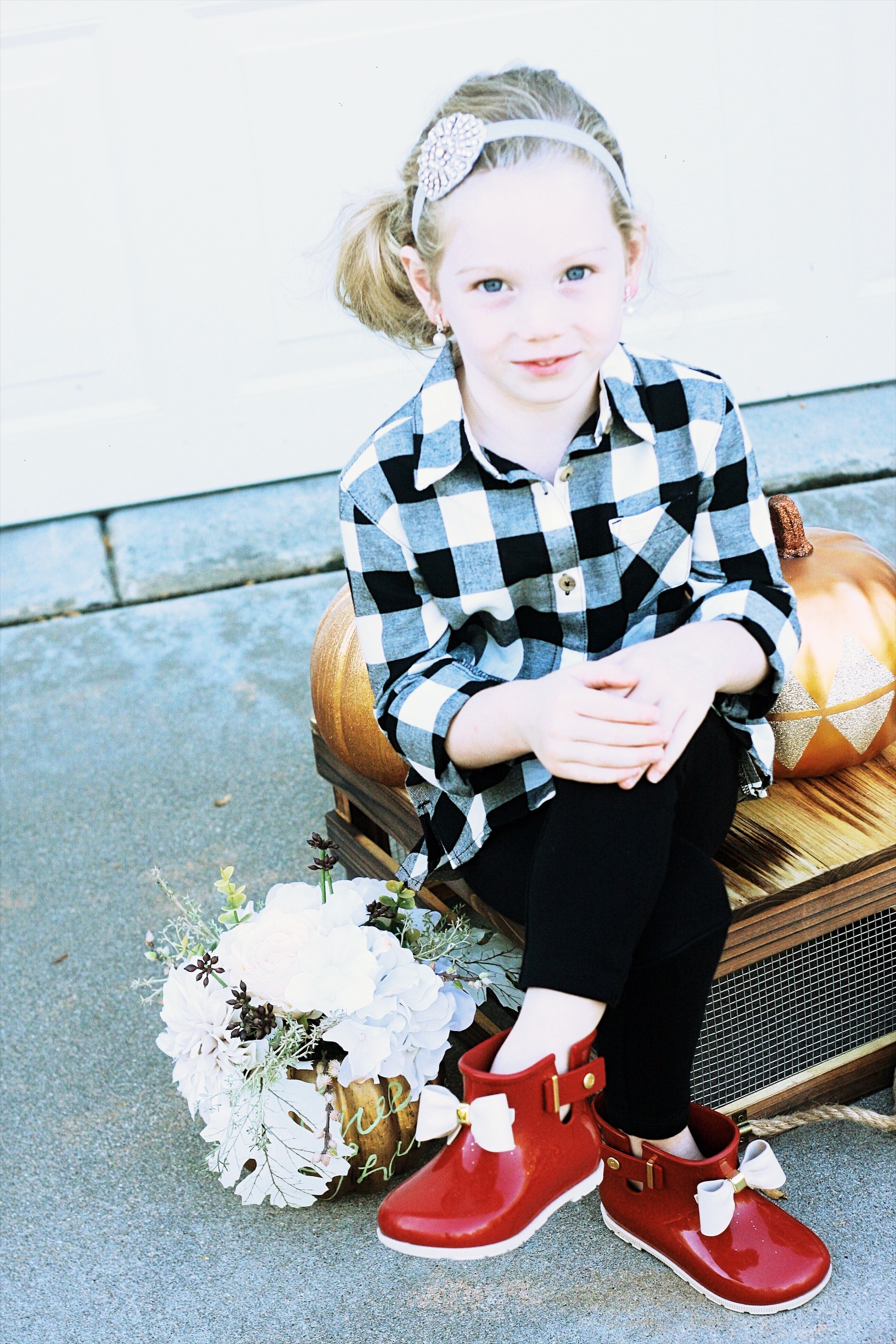 Nebraska Motherhood + Fashion blogger, Leslie of Tiny Stampede shares Little Girls Winter Essentials Gap | Old Navy | Nordstrom Rack | Target | Macy's | sweaters, pants, dresses, boots, hats, gloves